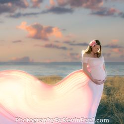 Photography By Kevin Paul - Maternity Photo on Sauvies Island