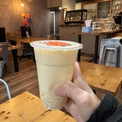 Bobba Hubba - Milky mango with lychee jelly
