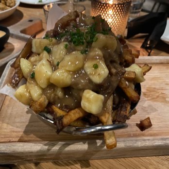 Moxies - Fries - Lounges Near Me - Miami, Florida Moxies - Fries - Lounges Near Me - Miami, Florida