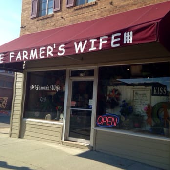 Farmers Wife - Flowers & Gifts Near Me - Newton, Iowa