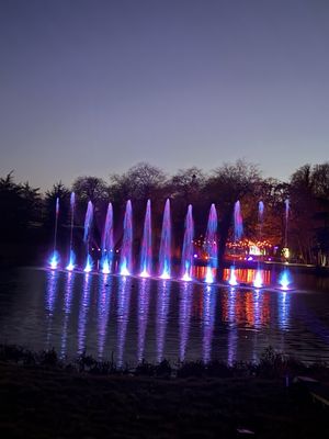 Leeds Castle by null