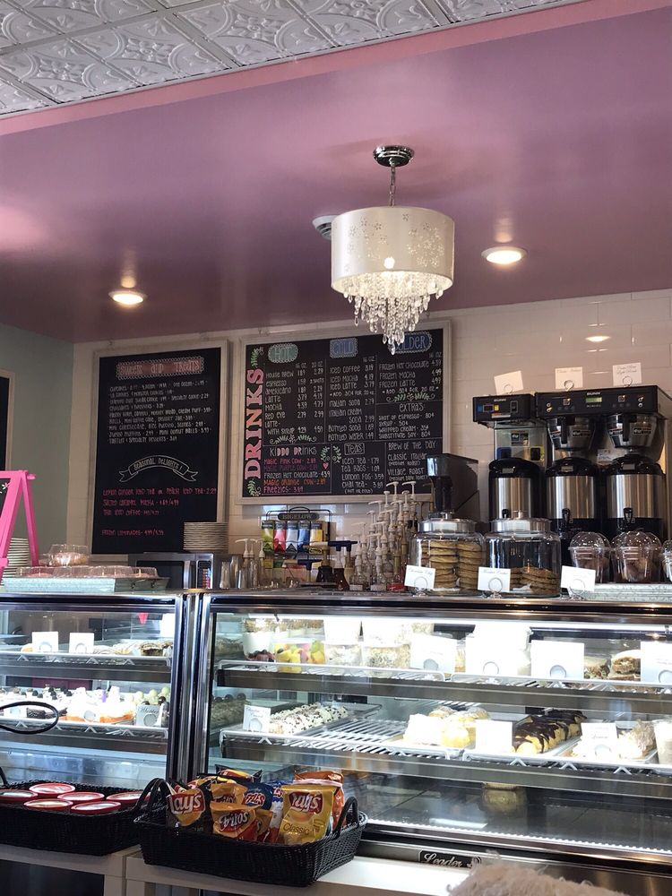 DIAMOND DUST BAKERY & COFFEE SHOP Updated July 2024 21 Photos & 10
