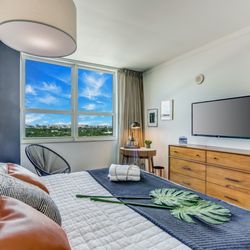 iCoconutGrove - King Room