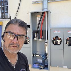 AX ELITE TRICAL - 2621 Hillcrest Dr 400 Amp. 4 meter