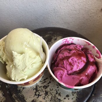 à la minute - Avocado and beet and goat cheese ice cream were both very delicious!! - Ice Cream & Frozen Yogurt Near Me - Redlands, California