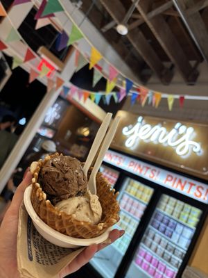 Jeni's Splendid Ice Creams by null