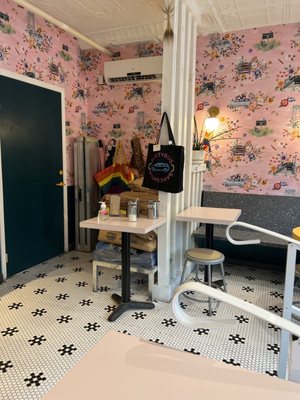 Partybus Bakeshop by null