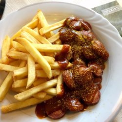 Gasthaus Gosausee Restaurant - Currywurst