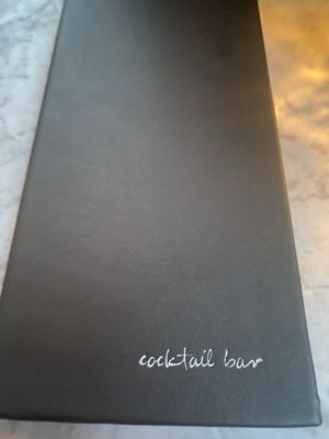 Cocktail Bar by null