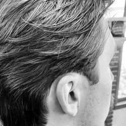Idaman Barber - Textures medium length men's haircut. Perfect for business or messy casual.