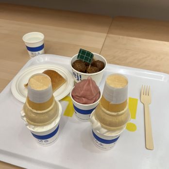 IKEA - Frozen yogurt and plant balls - Home Decor Near Me - San Francisco, California