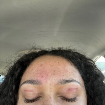 Anthony Vince Nail Spa - They butchered my face. 2 days before my birthday! The eyebrows don't even look good! - Nail Salons Near Me - Hampton, Virginia