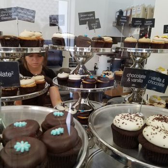 Georgetown Cupcake - Cupcakes Near Me - Washington, DC, District of Columbia Georgetown Cupcake - Cupcakes Near Me - Washington, DC, District of Columbia