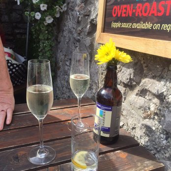 Buccaneer Inn - Pubs Near Me - Tenby, PEM