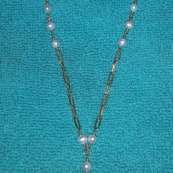 Bead Source - Gold-filled "Paperclip" chain and genuine Freshwater Pearls, from Bead Source. - Jewelry Near Me - Reseda, California
