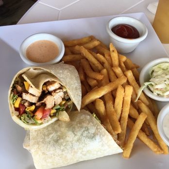 U-Tiki Beach - Seafood Near Me - Jupiter, Florida