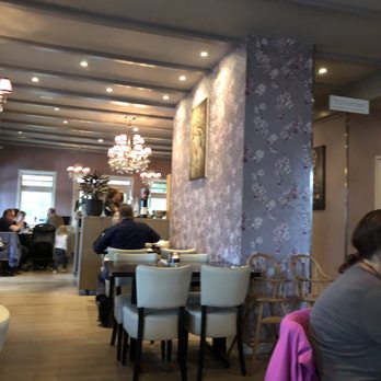 De Oude Prins - Inside - very cozy - Asian Fusion Near Me - Bergen NH, New Hampshire
