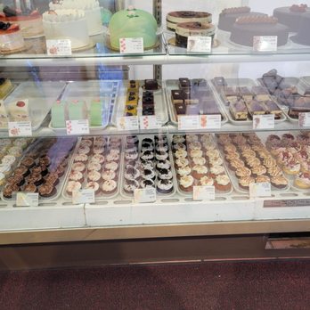 The Cakery - Cupcakes, tarts, cakes - Custom Cakes Near Me - Burlingame, California The Cakery - Cupcakes, tarts, cakes - Custom Cakes Near Me - Burlingame, California