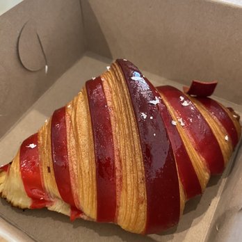 Bachour - Strawberry Mascarpone Croissant - Bakeries Near Me - Coral Gables, Florida