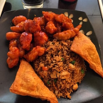 Hana Dragon - Lunch special - orange chicken - Sushi Bars Near Me - Chicago, Illinois