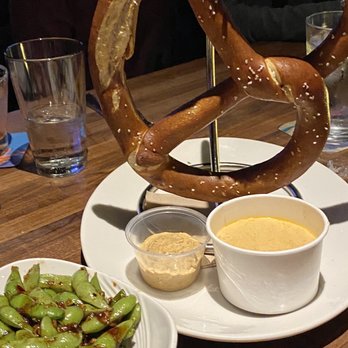 Yard House - Jumbo Bavarian Pretzel - Bars Near Me - Roseville, California