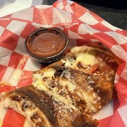 Sir Munchies Pizza - Pizza roll