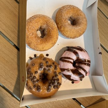 Duck Donuts - Donut day Cinnamon Sugar, Cookie Butter Chip, Strawberry Iced - Donuts Near Me - Collierville, Tennessee