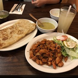 Chicken suqaar with chapati and grapefruit juice Chicken suqaar with chapati and grapefruit juice
