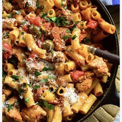 New York Pizzeria - This is what the chicken riggies are supposed to look like.