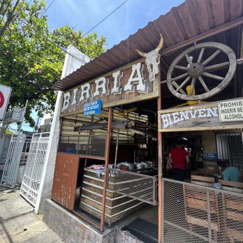La Birria - Exterior - Tacos Near Me - Playa del Carmen, ROO