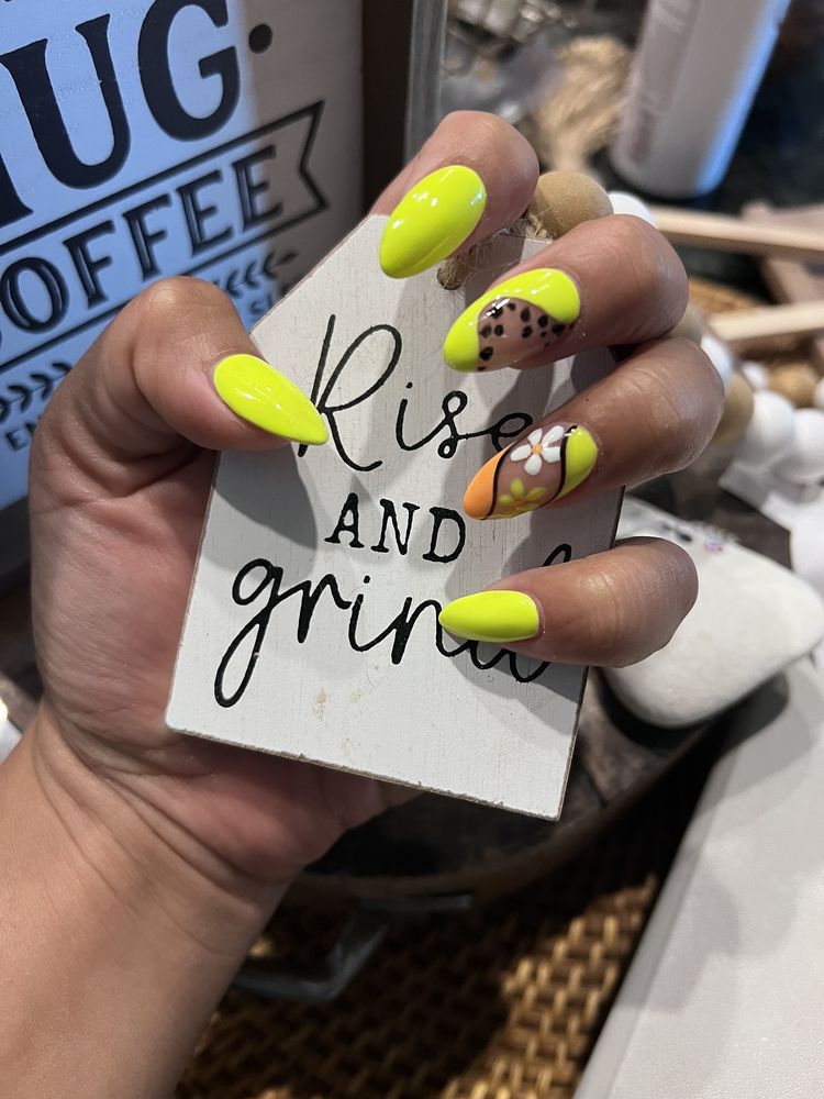 GLAMOUR NAIL & SPA Updated September 2024 187 Photos & 70 Reviews