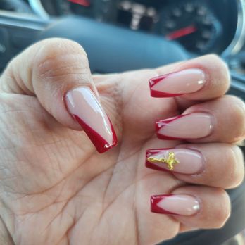 Daisy Nails & Spa - Nail Salons Near Me - Chula Vista, California