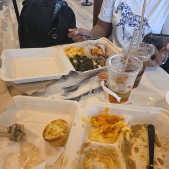 Paschal's - Southern Near Me - Atlanta, Georgia