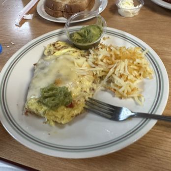 Mountain Quail Cafe - Arizona omelet. - American Near Me - Quartzsite, Arizona Mountain Quail Cafe - Arizona omelet. - American Near Me - Quartzsite, Arizona