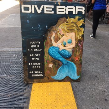 Dive Bar - Happy hour - Dive Bars Near Me - Sacramento, California Dive Bar - Happy hour - Dive Bars Near Me - Sacramento, California
