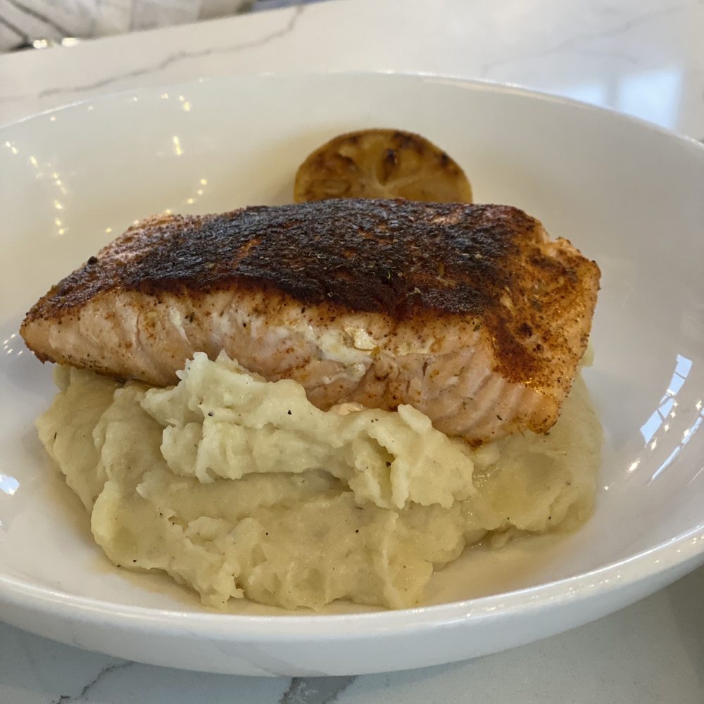 Bar Verona - Blackened salmon with garlic mashed potatoes - Bars Near Me - Washington, Michigan Bar Verona - Blackened salmon with garlic mashed potatoes - Bars Near Me - Washington, Michigan