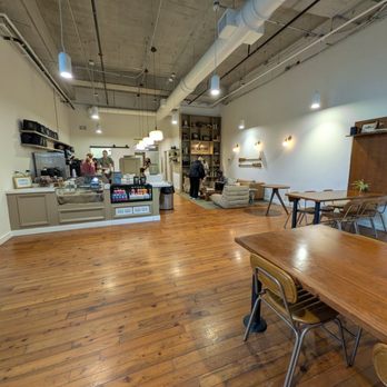 Surefire Coffee - Inside area - Coffee & Tea Near Me - Nashville, Tennessee Surefire Coffee - Inside area - Coffee & Tea Near Me - Nashville, Tennessee