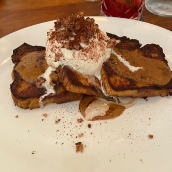 Mattie's - American Near Me - Austin, Texas