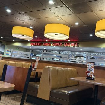 Denny's - great ambience - Diners Near Me - Gallup, New Mexico