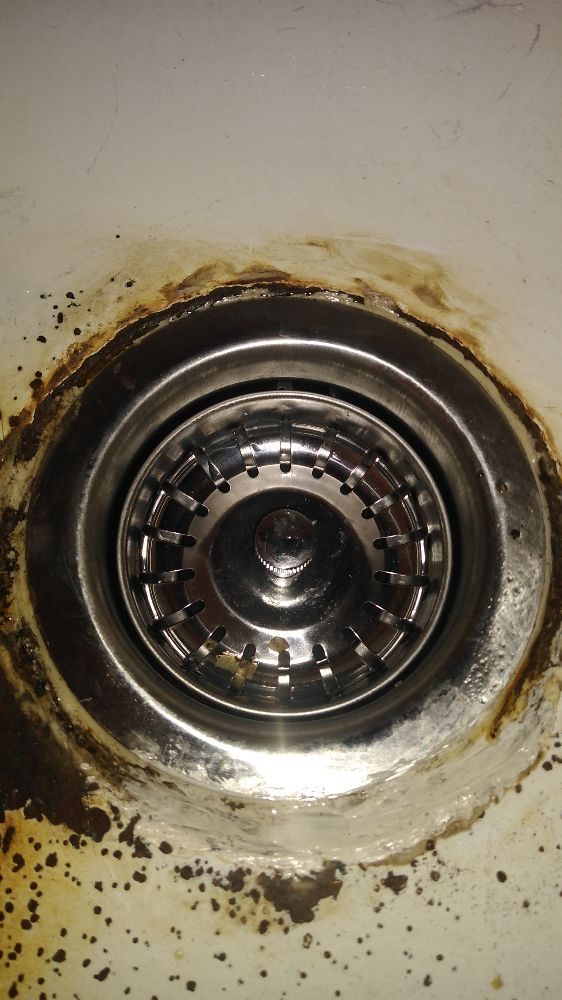 Slide of Monéts Plumbing Services