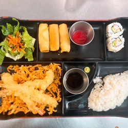 Demae Japanese Restaurant - Lunch special: Shrimp tempura bento box