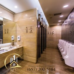 RJ's Cleaning Co. - #commercialcleaning #cleaningservices #propertymanagementservices #janitorialservices #eventcleaningservices #windowcleaning #carpetcleaning