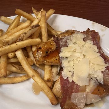 Ruby Tuesday - Burgers Near Me - Ft. Walton Beach, Florida
