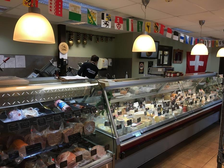 AU SAUCISSON VAUDOIS 368 Rue Principale, SainteBrigided'Iberville