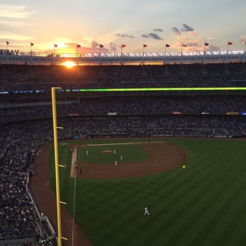 Yankee Stadium - Stadiums & Arenas Near Me - Bronx, New York