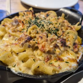 Stäge Kitchen & Bar - Lobster mac and cheese - Seafood Near Me - Peachtree Corners, Georgia Stäge Kitchen & Bar - Lobster mac and cheese - Seafood Near Me - Peachtree Corners, Georgia