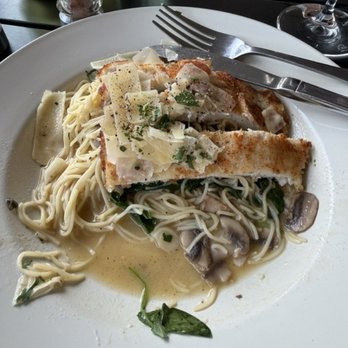 Heather's - Chicken angel hair pasta was soupy and the pasta did not taste like angel hair - Coffee & Tea Near Me - Minneapolis, Minnesota