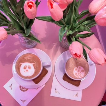Leon Coffee House - cute latte art - Coffee & Tea Near Me - Seattle, Washington