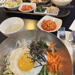 Bibimbap Beef & Chicken BBQ (Special Set) Bibimbap Beef & Chicken BBQ (Special Set)
