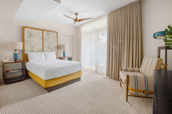 White Sands Hotel by null